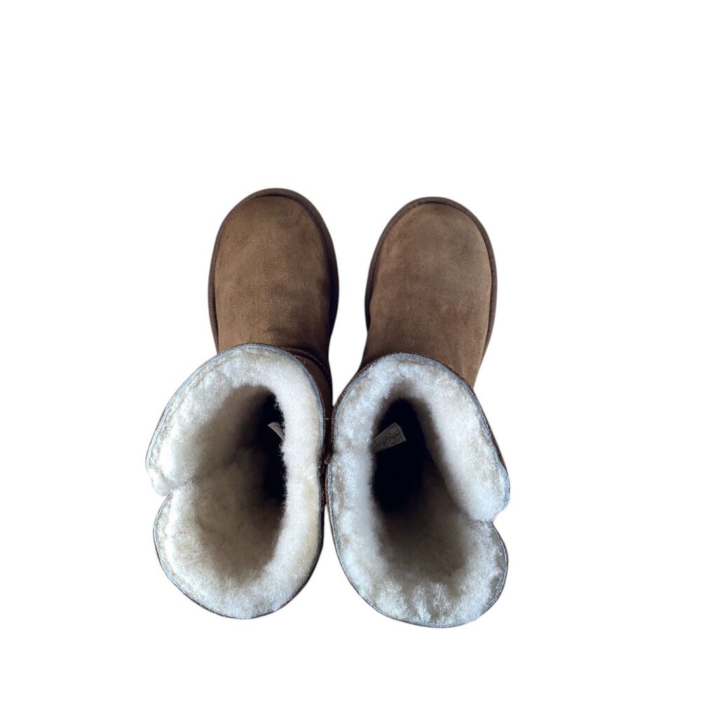 UGG Marciela II Genuine Shearling Chestnut Suede Boots Women's Winter size 6 EUC - Picture 7 of 12